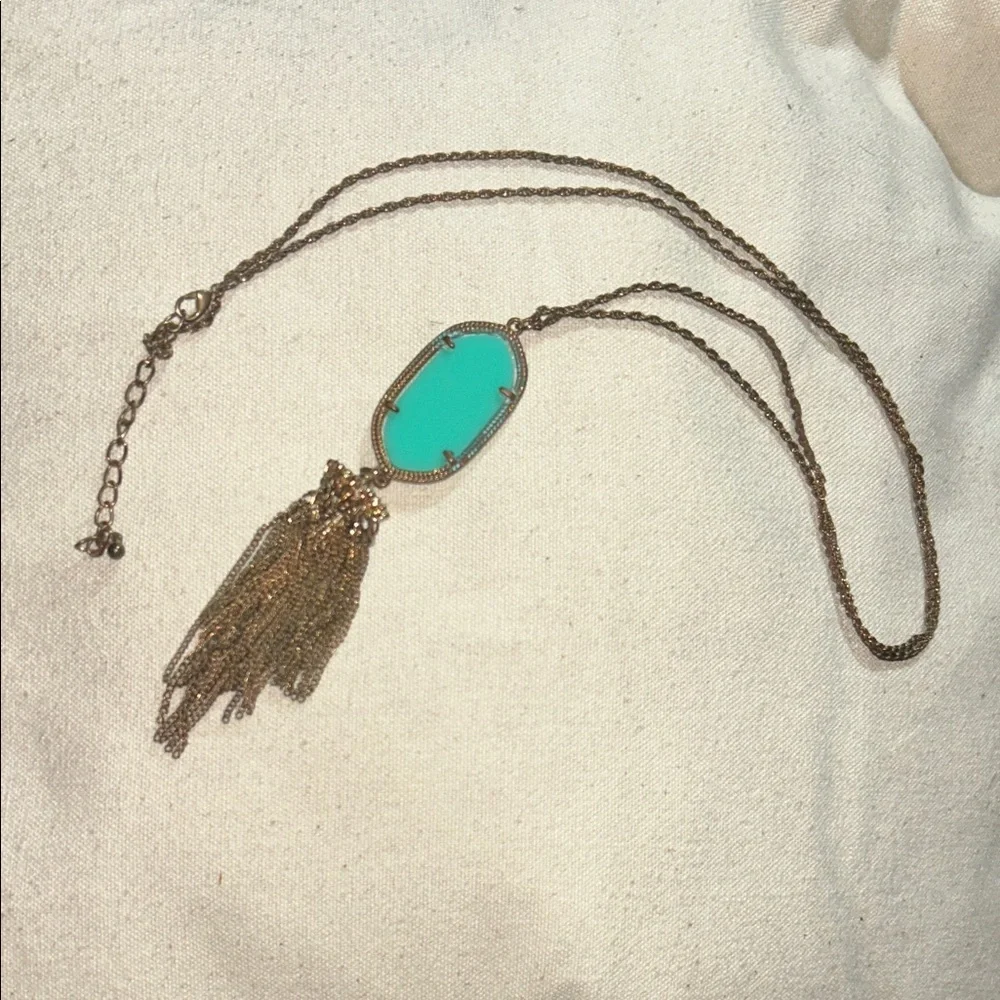 Kendra Scott turquoise pendant